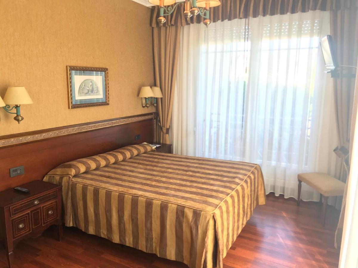 Hotel Begona Park Gijón Exteriör bild